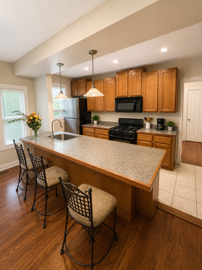 Four Bedroom-Two full bath in South Wedge- Available September 1st – photo 1