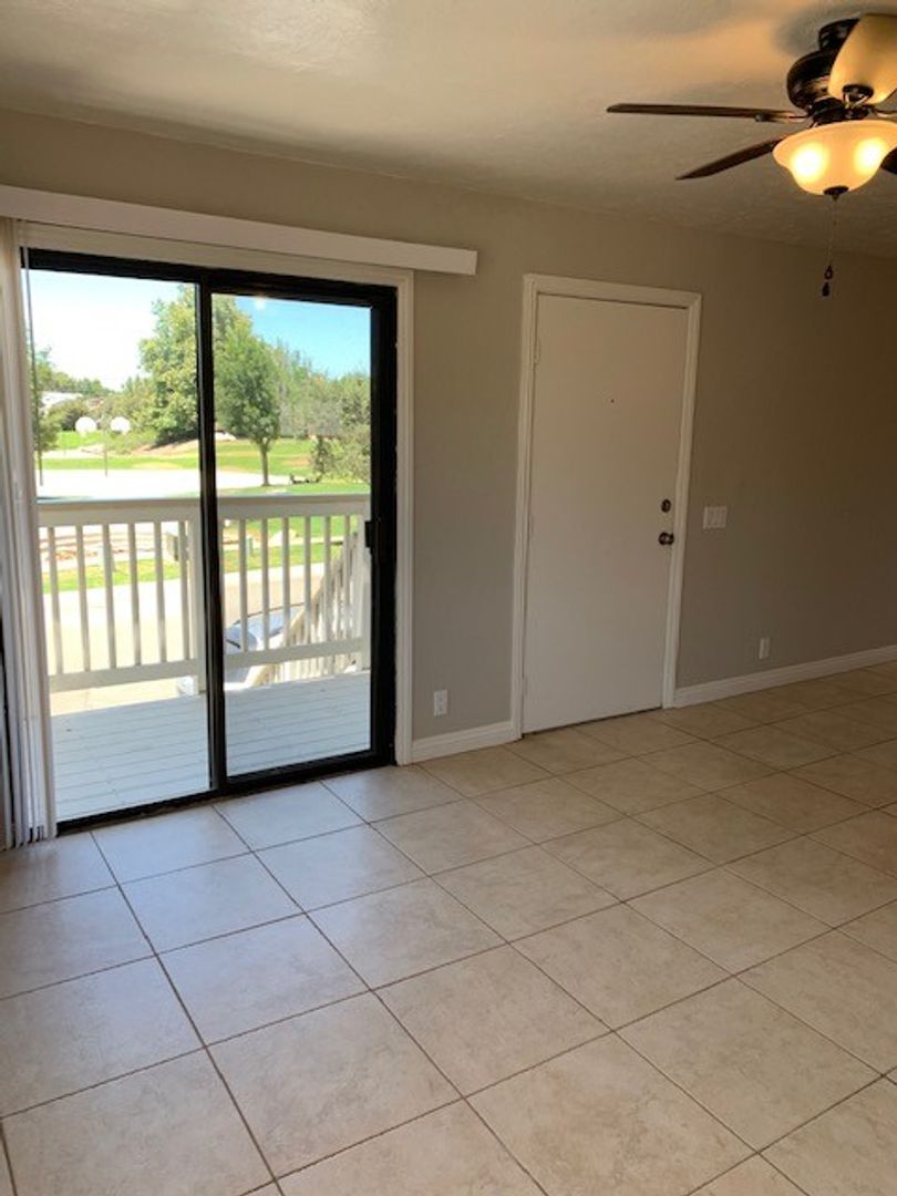 Encinitas Apartment: 1471 Vulcan Ave.