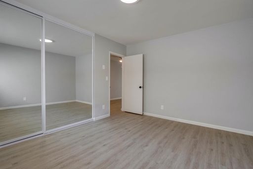 Newly renovated 1x1 in the heart of Pacific Beach! (a/c, w/d, & parking) – photo 1