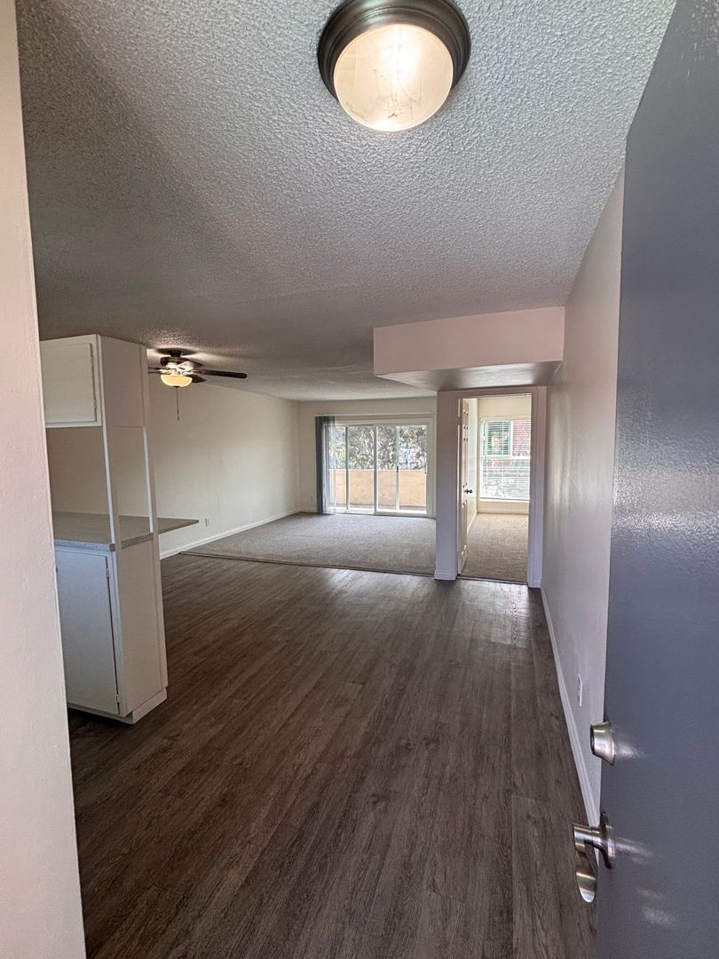 San Diego Apartment: 5722 University Avenue