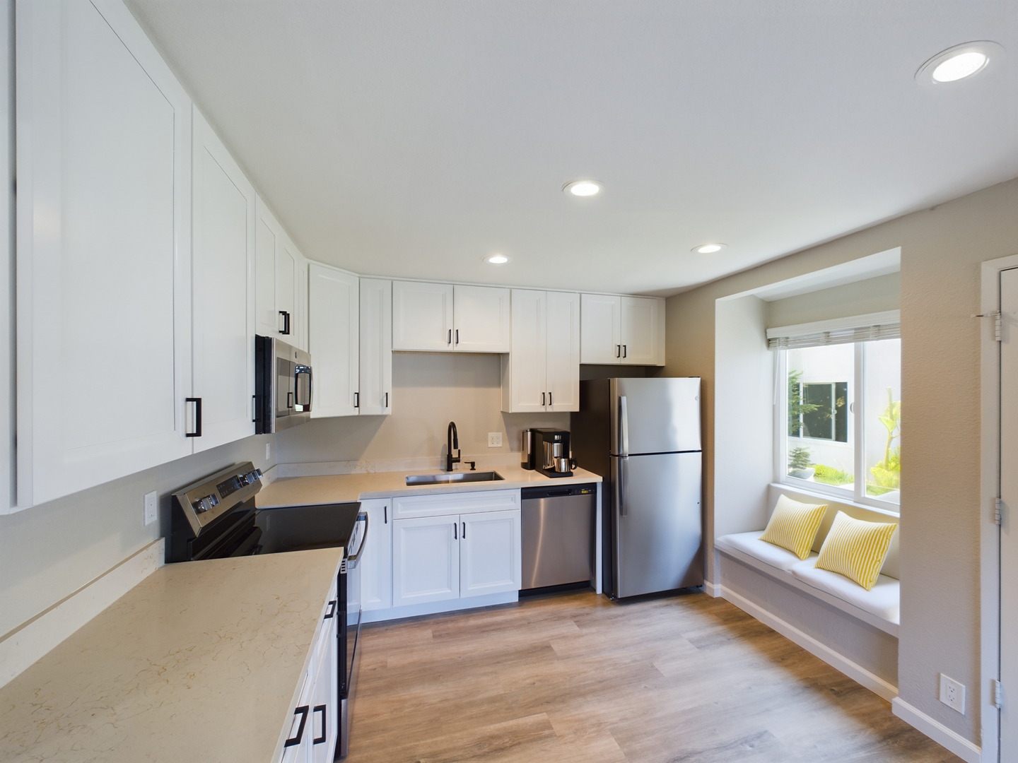 Encintias Apartment: 185 Saxony Road