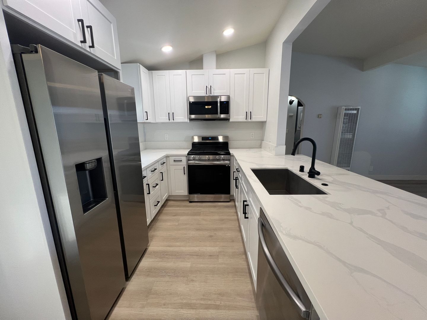 Escondido Apartment: 519-529 W. 11th Ave