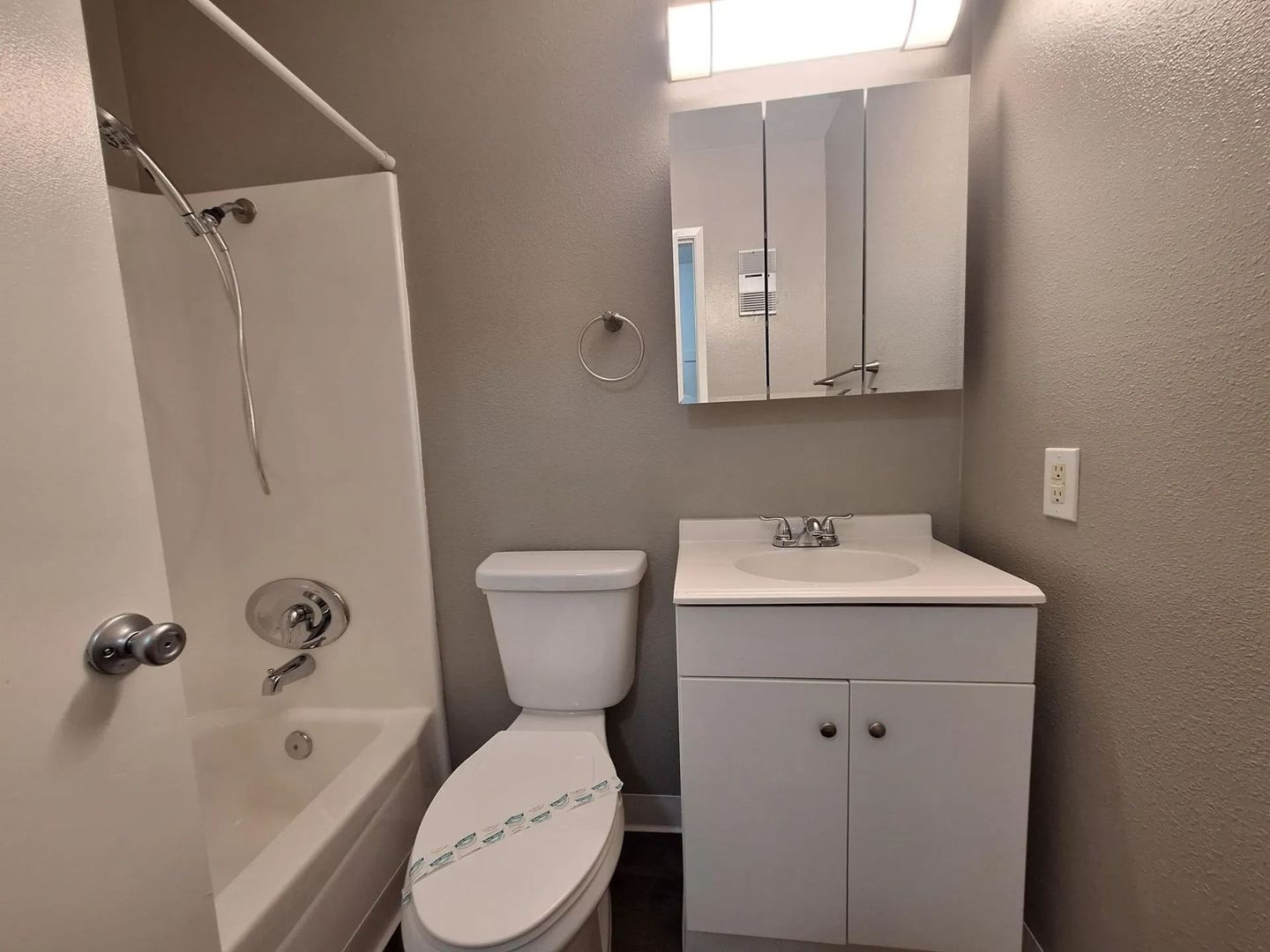 Carlsbad Apartment: 874 Home Avenue