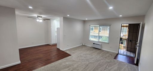 2 Bedroom in the Heart of Poway! – photo 1