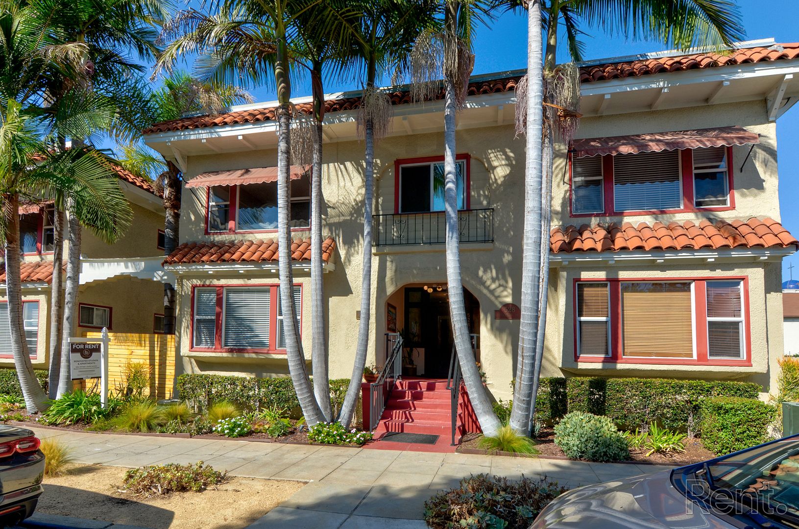 San Diego Apartment: 526-528 Anderson Place