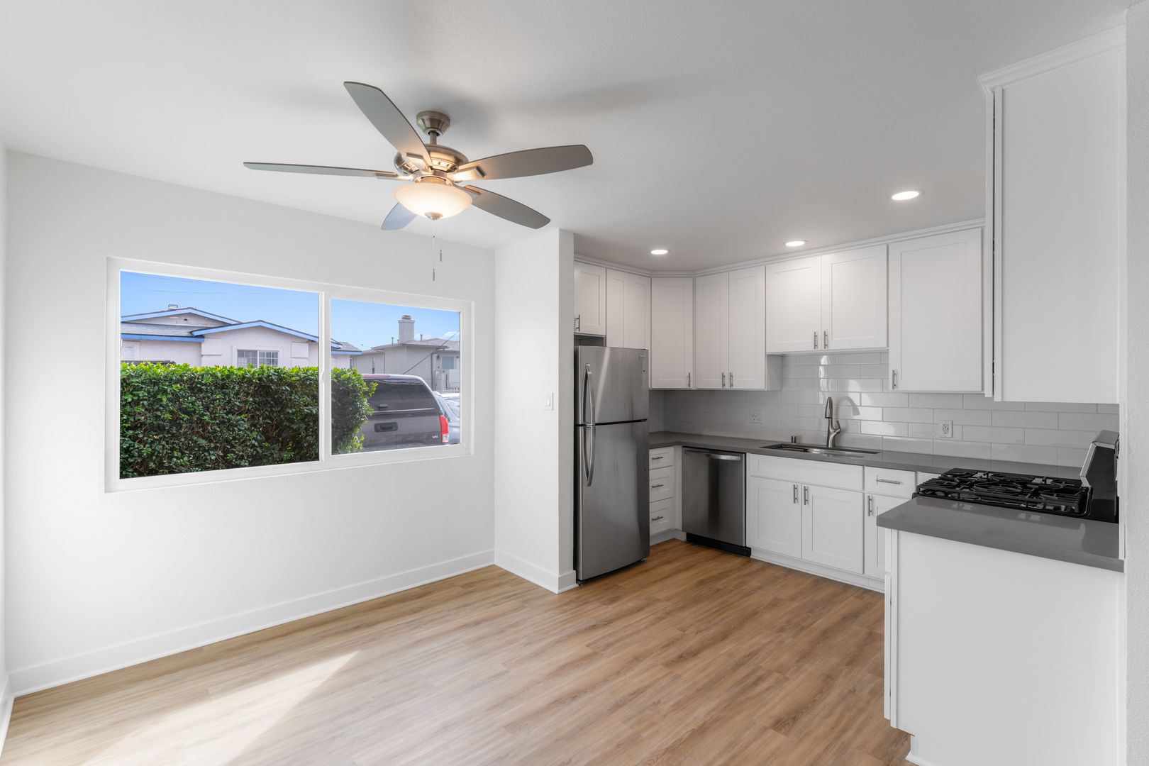 Encinitas Apartment: 330 W I Street
