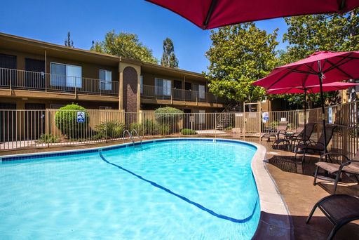 Ground Floor 1 Bedroom in the Heart of Poway! Gated Community!