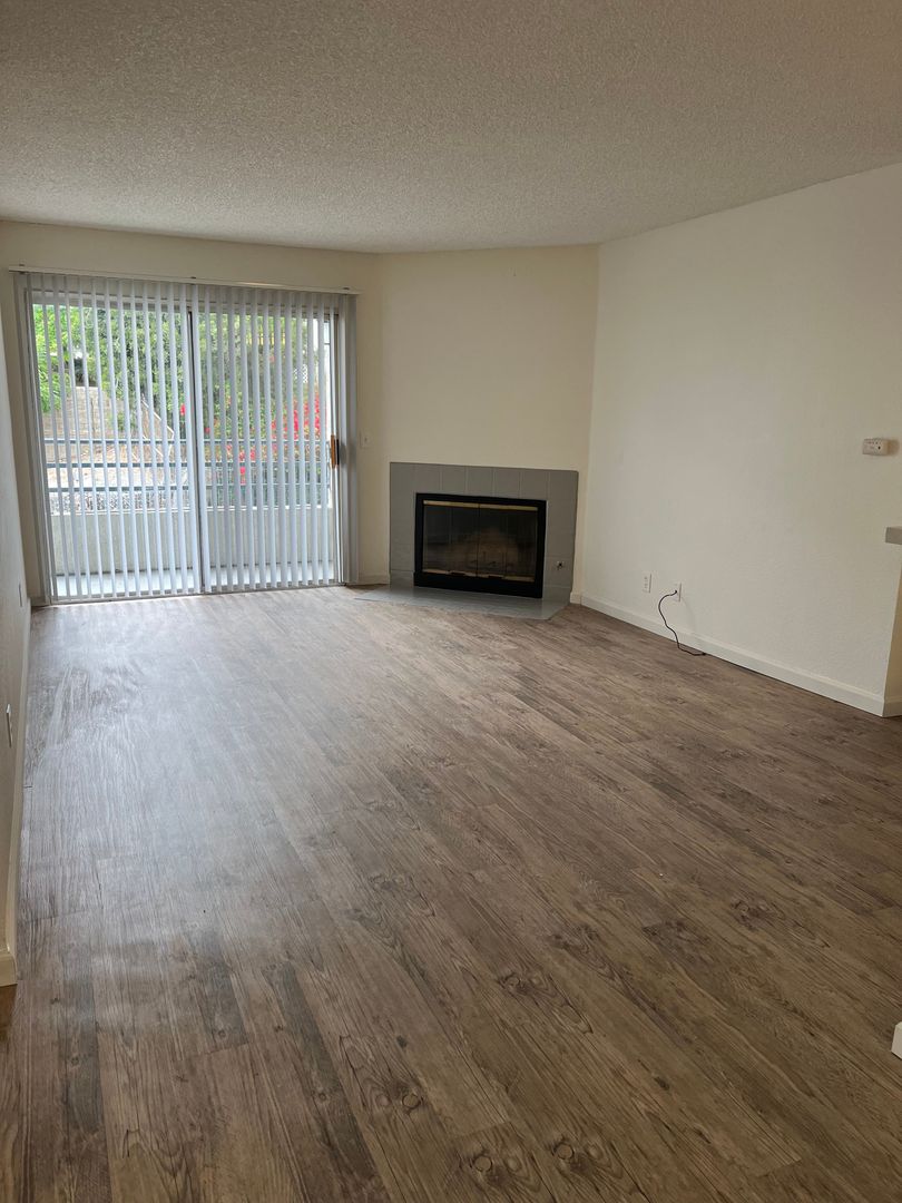 San Diego Apartment: 3740-3746 Alabama Street