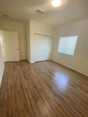 Pacana Park Apartment Homes*** MOVE IN SPECIAL $300.00 OFF MOVEIN COST*** – photo 1