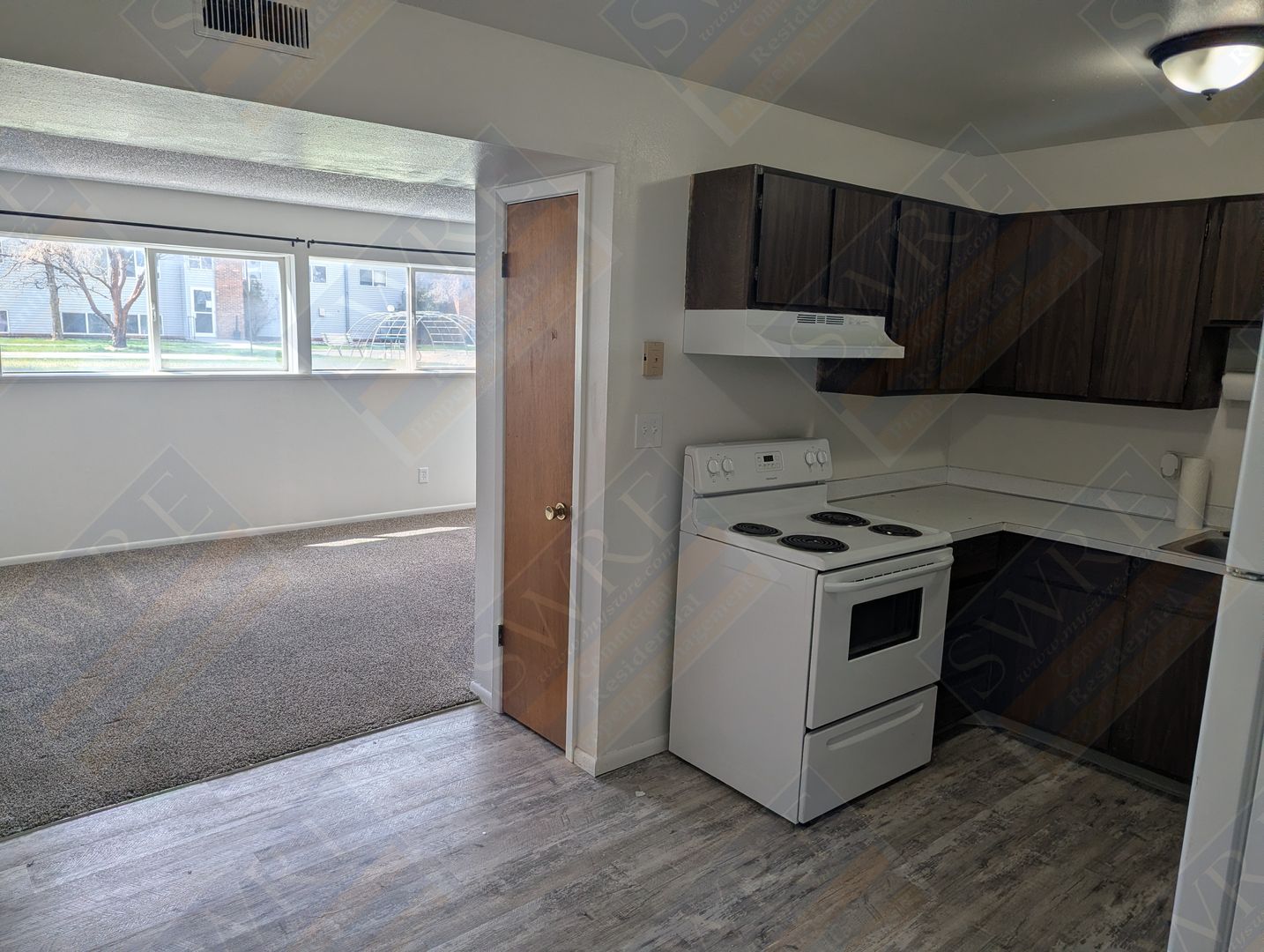 Rock Springs Apartment: 915 Walnut  St Building