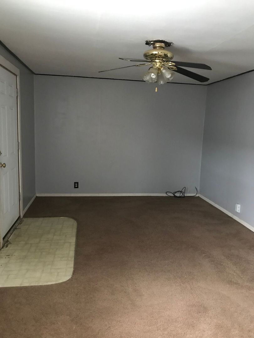 Rock Springs Apartment: 912 Wyoming St