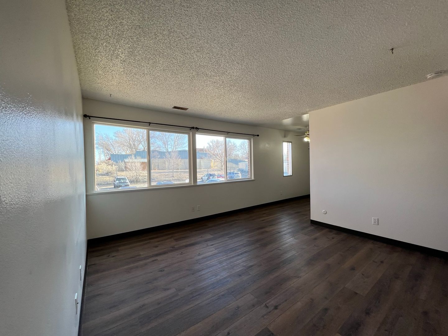 Rock Springs Apartment: 915 Walnut  St Building