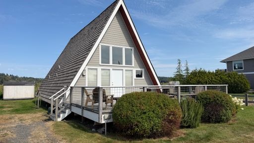 Shore Ave A-Frame-Minutes From Public Beach Access!! – photo 1