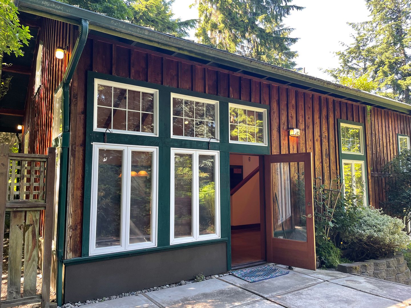 Langley House: 4200 Archwood Ct