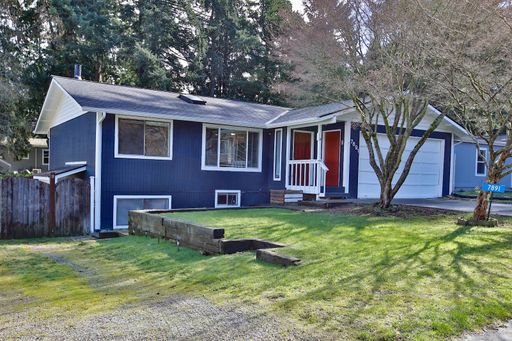 Adorable Two Bedroom one Bath Duplexes Available Now! – photo 1