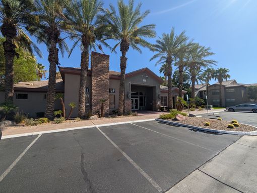 Super Cute 1 Bedroom Condo in SW! – photo 1