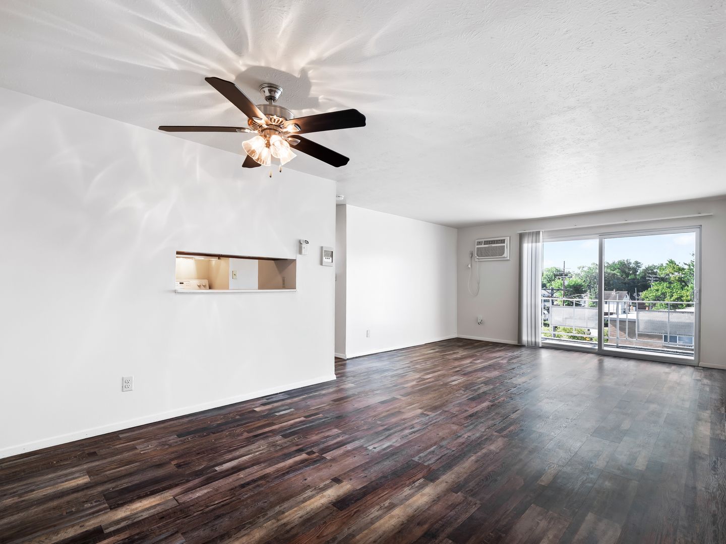 Cleveland Apartment: 4298 Rocky River Dr