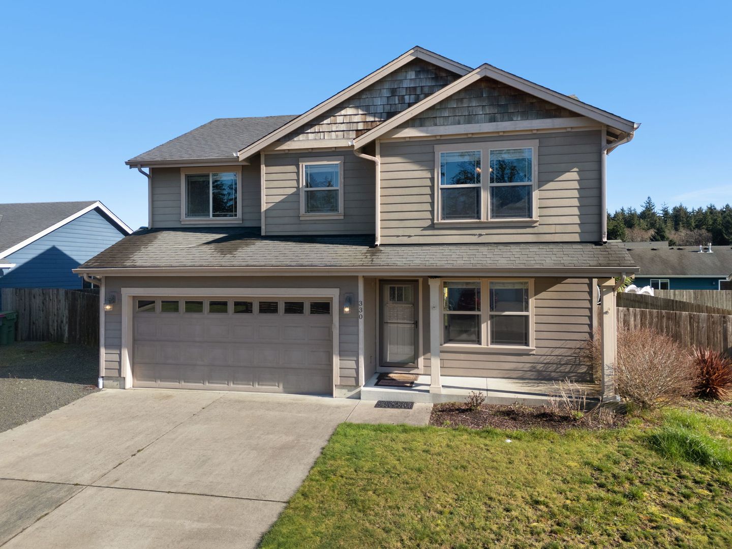 Warrenton House: 330 SW Kalmia Ave