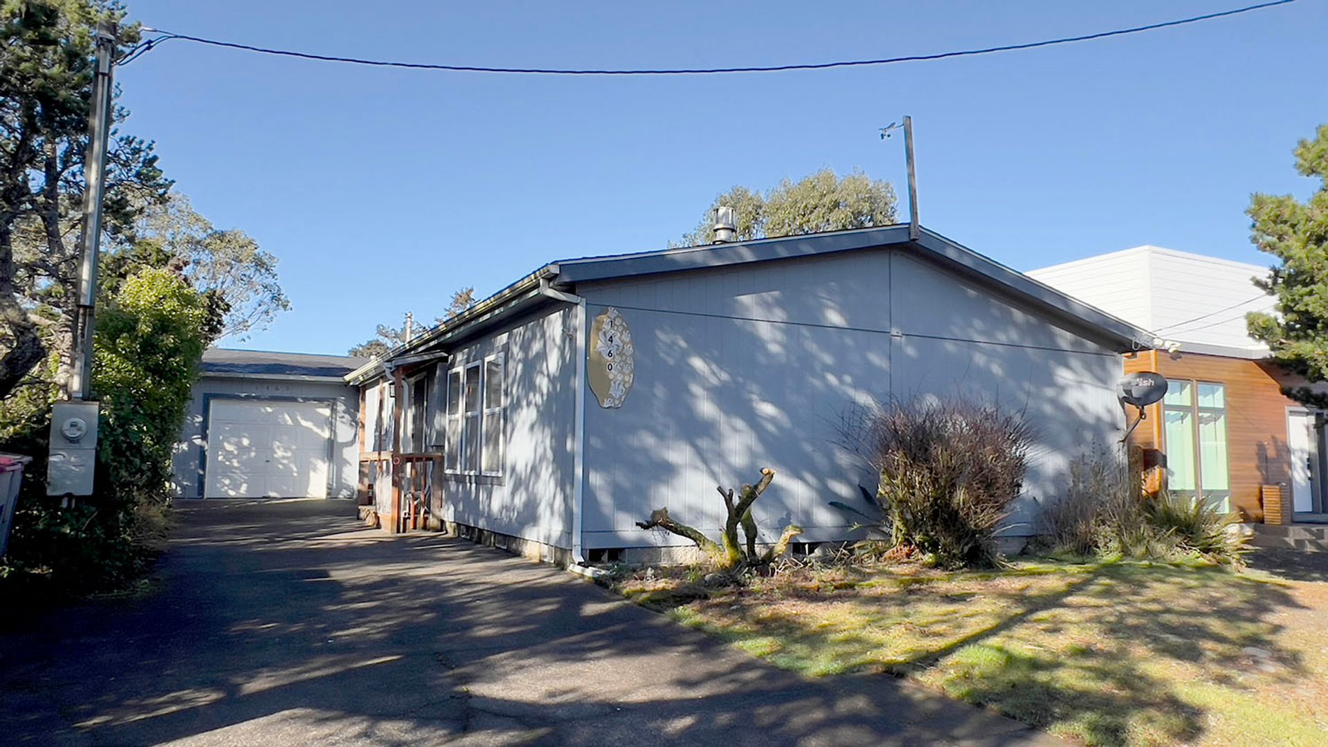 Seaside House: 1460 S. Columbia St