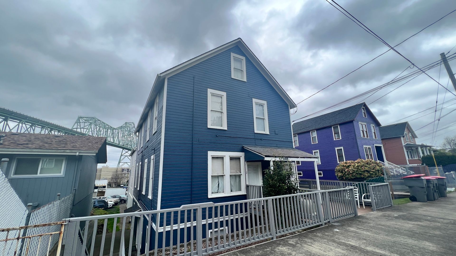 Astoria Apartment: 222 Alameda