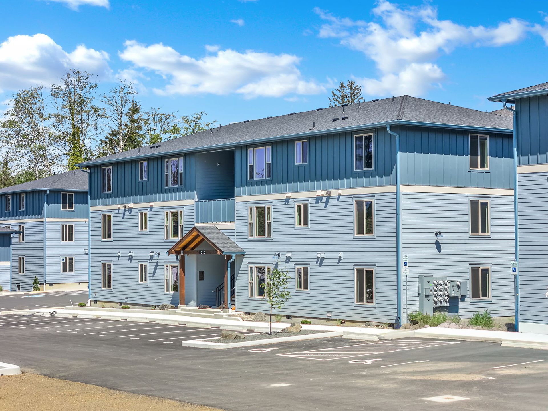 Jetty Stone Apartments ~ Jetty Stone LLC 26-04266 JSL 2 of 12