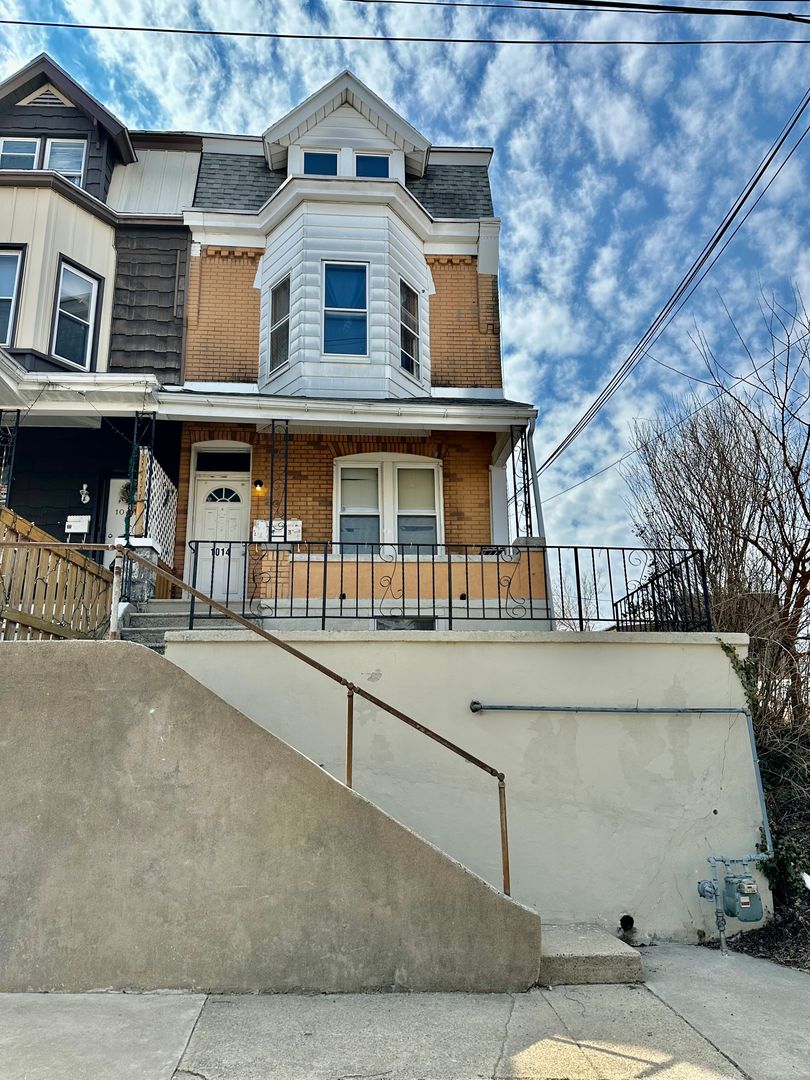 Allentown Apartment: 1014 S. 6th