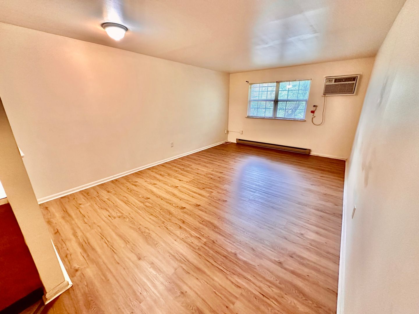 Allentown Apartment: 346 S. Saint George