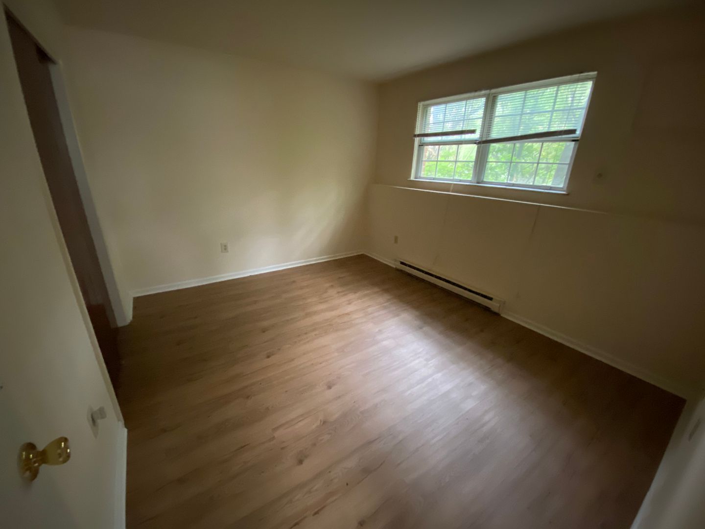 Allentown Apartment: 346 S. Saint George