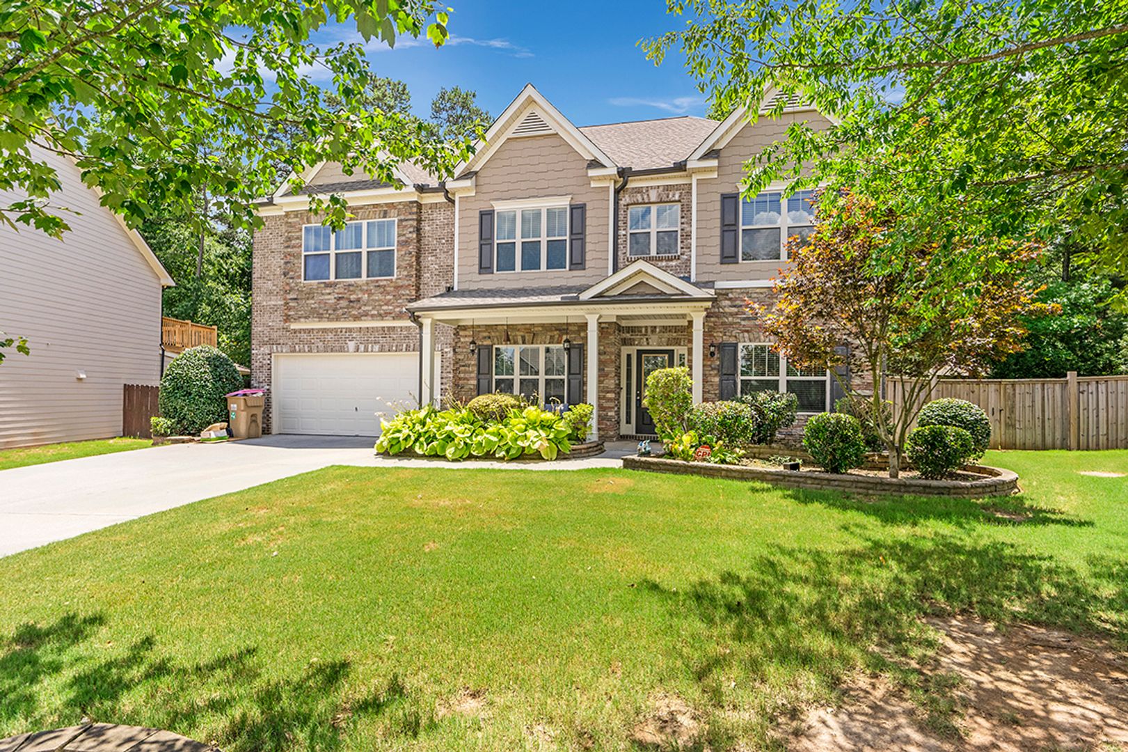 Cumming House: 2635 Azalea Bluff Dr.