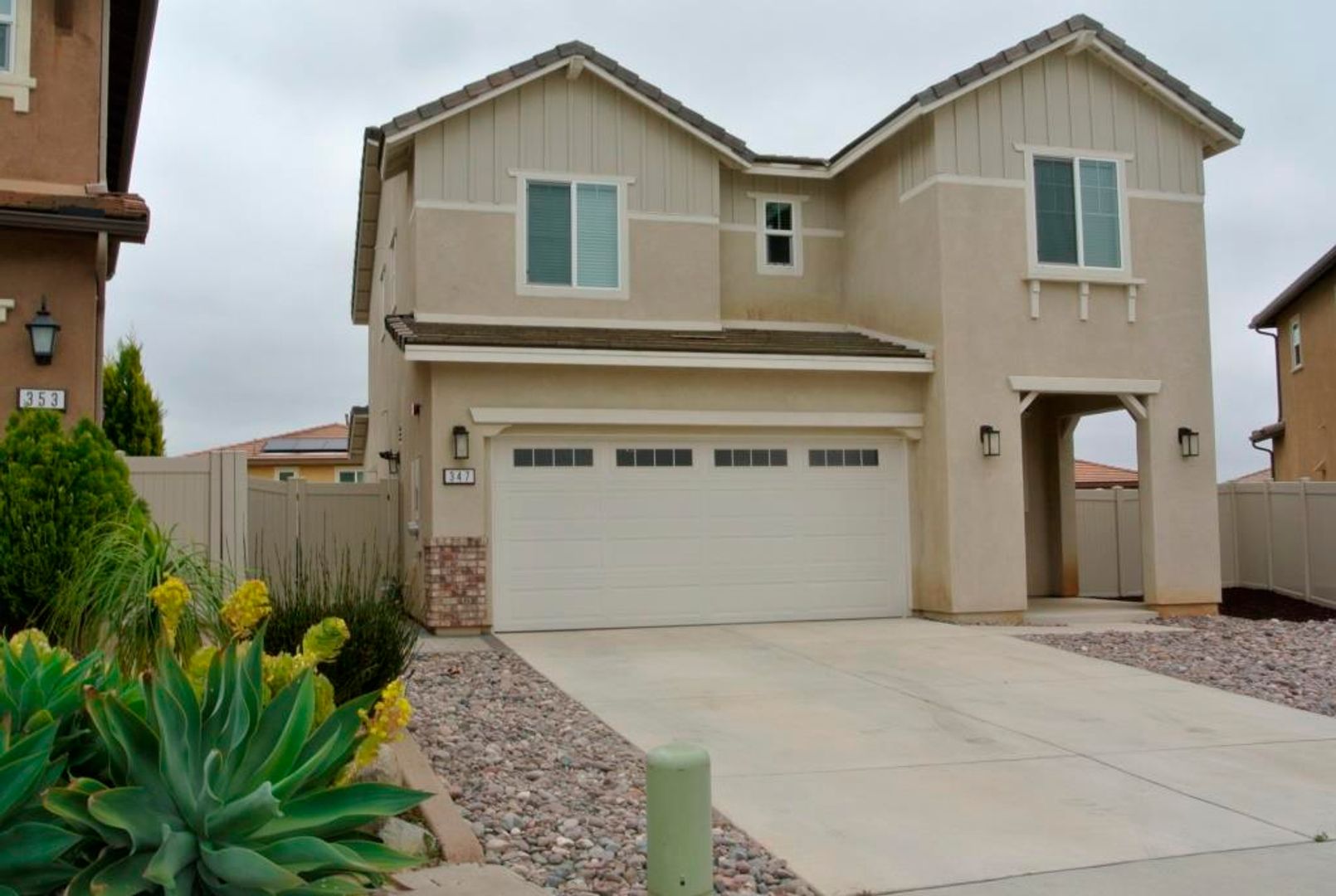 Fallbrook House: 347 Campolina Court