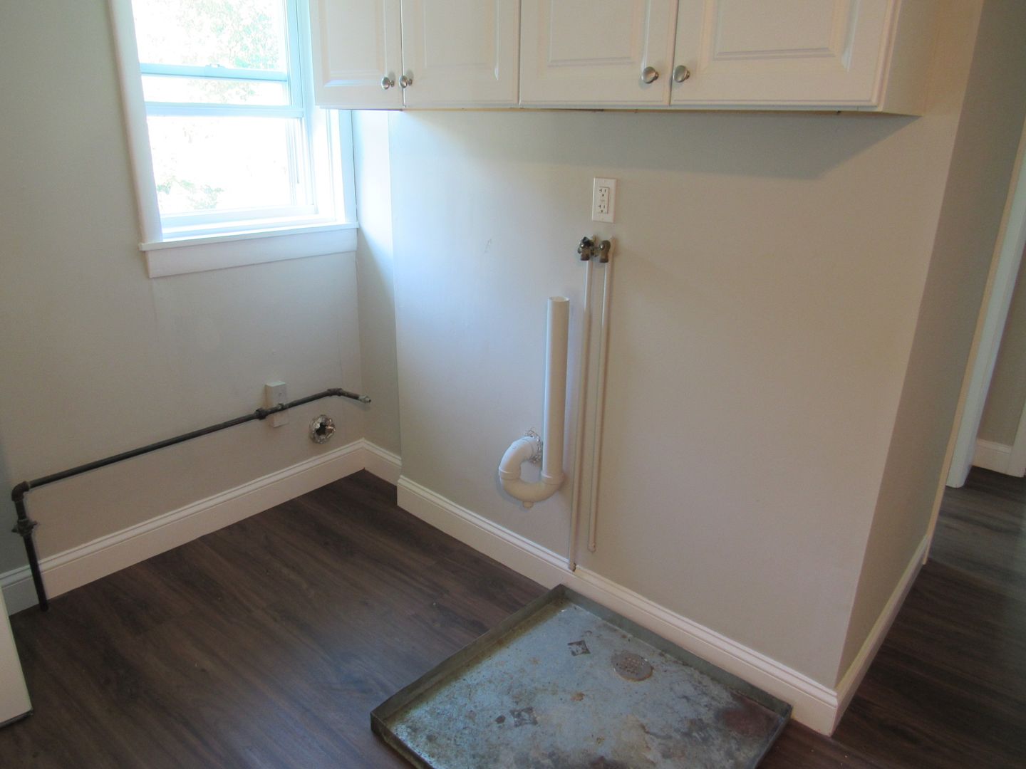 Dracut House: 19 Chapman St.