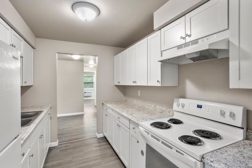 Two Bedroom Green Bay Apartment – photo 1