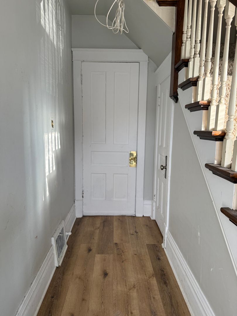 Manitowoc Apartment: 1305 S. 12th Street