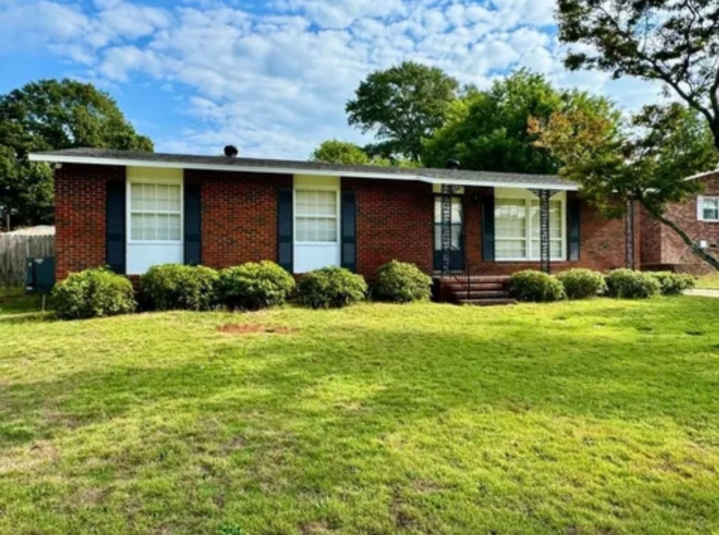 Columbus House: 2129 Westminster Way