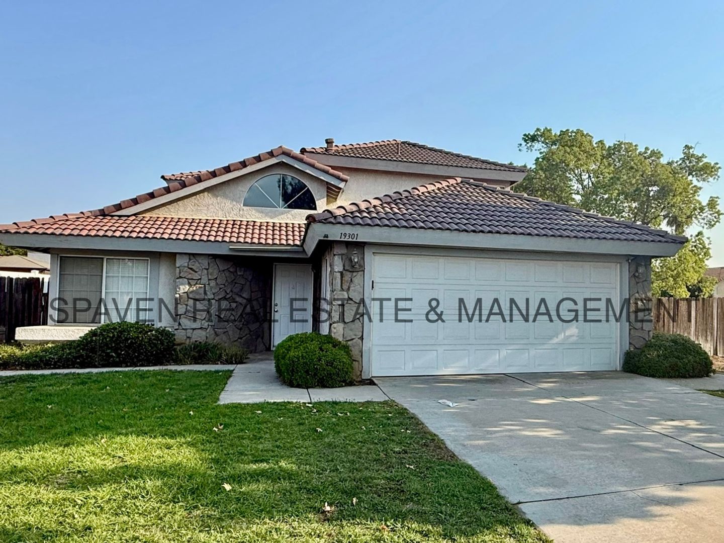 Riverside House: 19301 Caledonia Drive