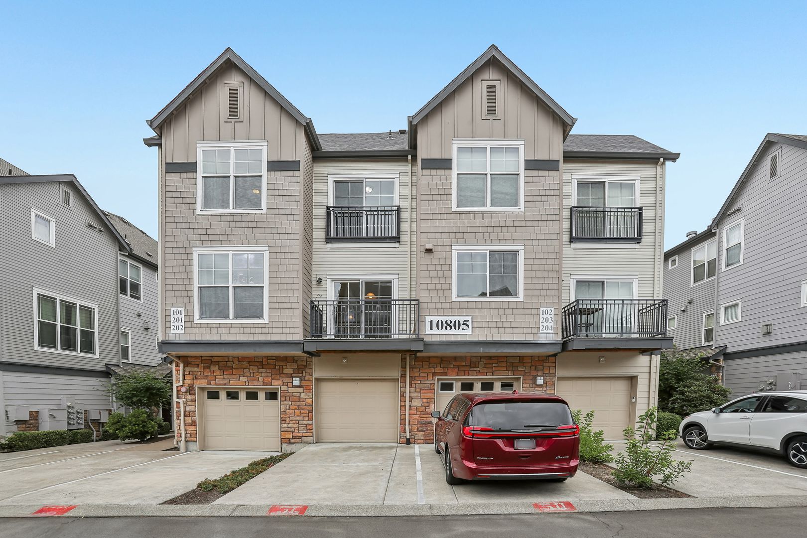 Hillsboro Condo: 10805 Northeast Red Wing Way