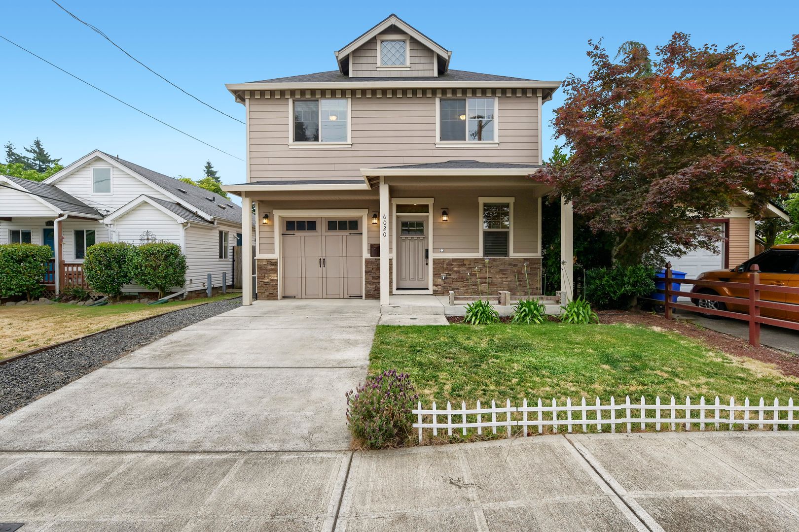 Portland House: 6020 SE Raymond St