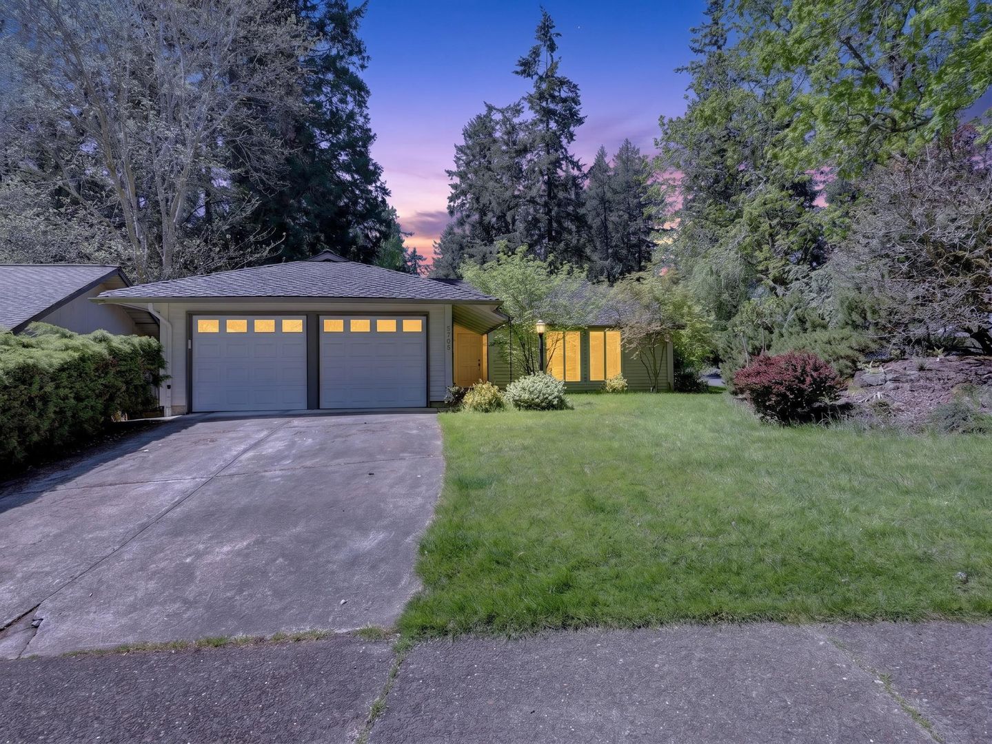 Beaverton House: 5705 SW 152nd Ave