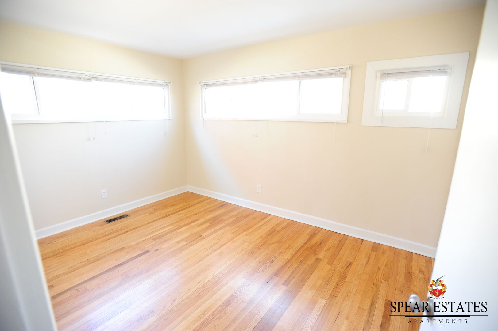 Winston Salem Apartment: 219 N. Spring St