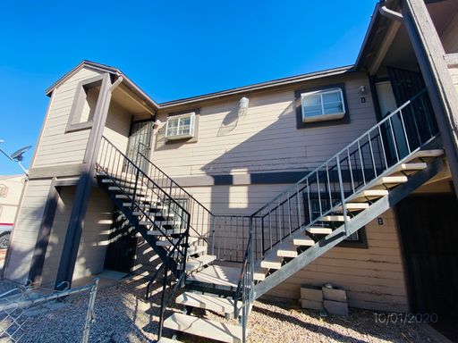 2 Bed 1 Bath – photo 1