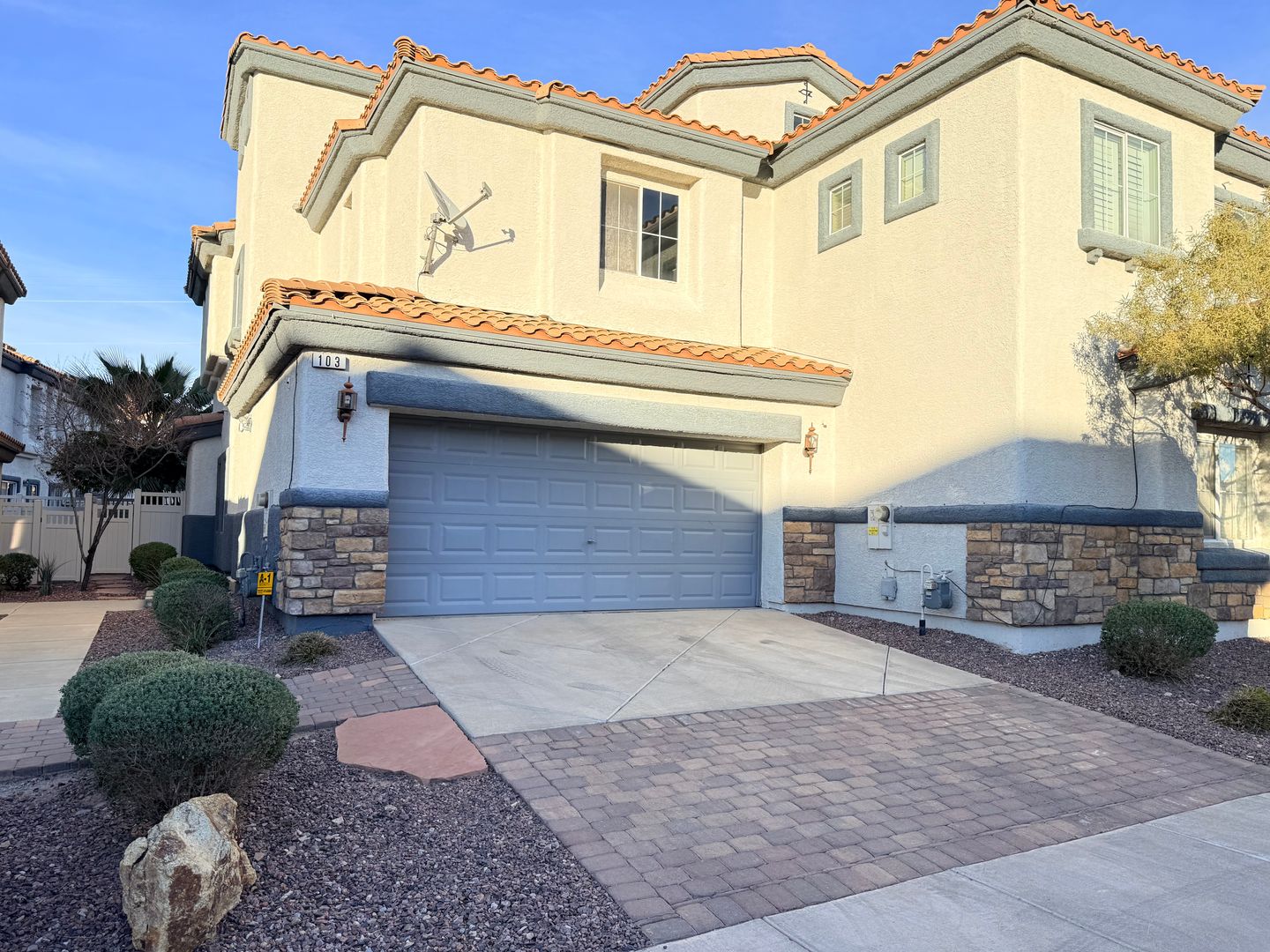 Henderson House: 1340 Allegheny Moon Terrace #3