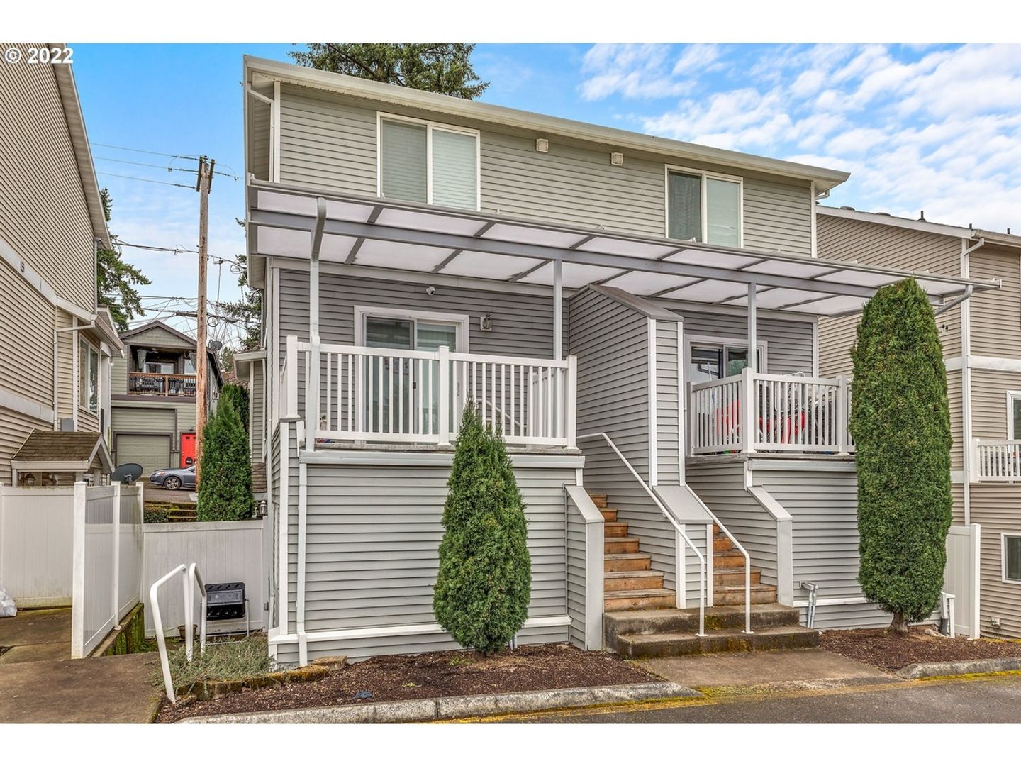 Portland Apartment: 11865 SE Pine St.