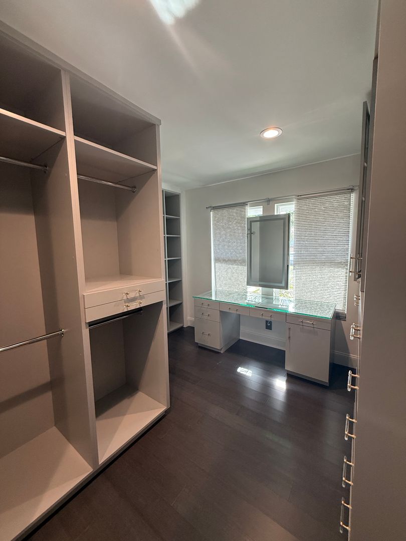 9354 Glory Ave 12 of 12
