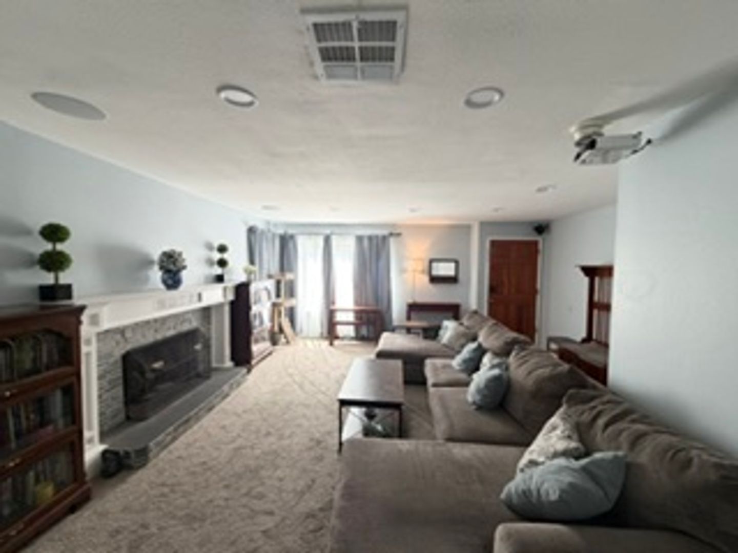 4242 Briggs Ave 3 of 12