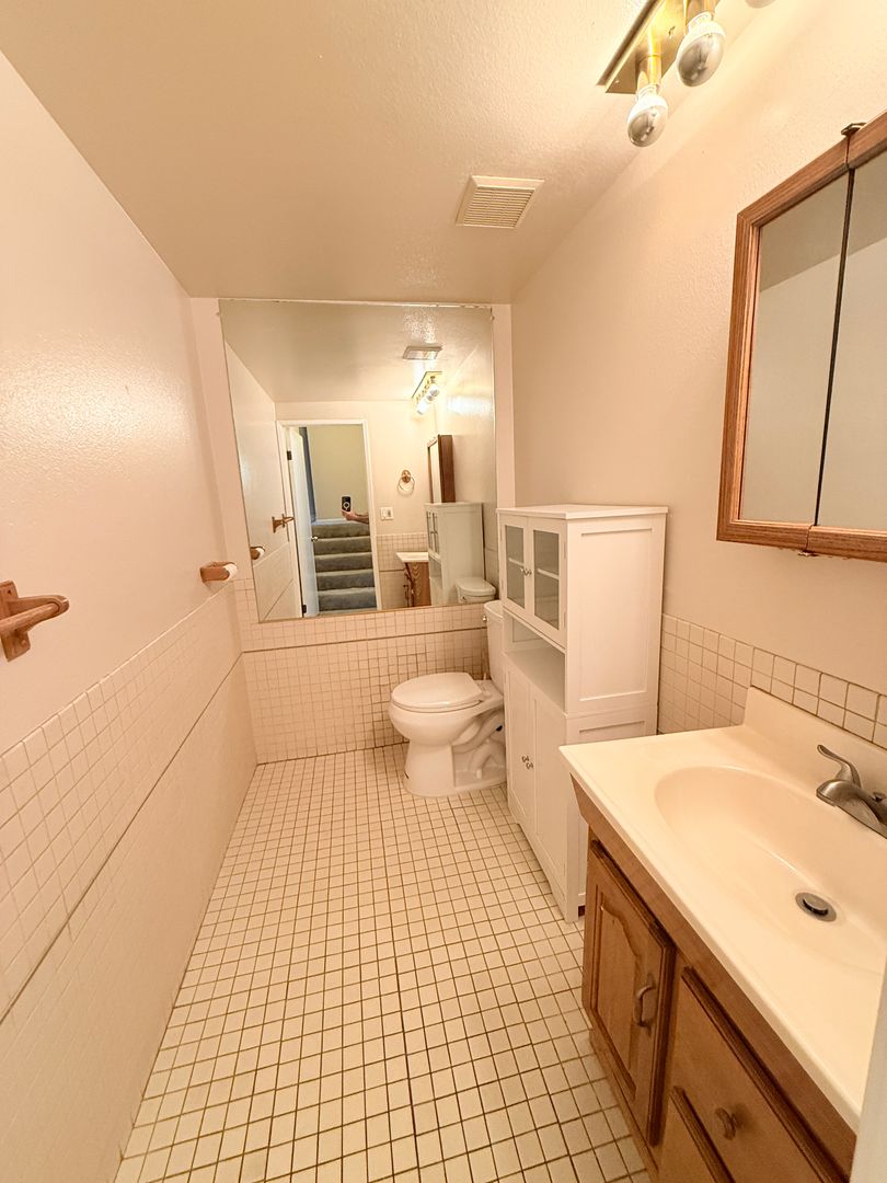 4242 Briggs Ave 14 of 42
