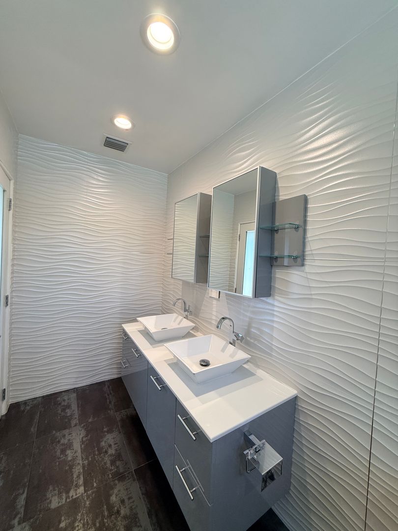 9354 Glory Ave 30 of 56