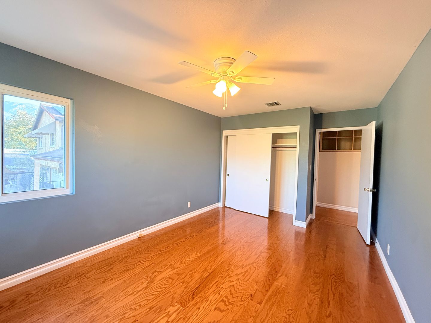 4242 Briggs Ave 26 of 42