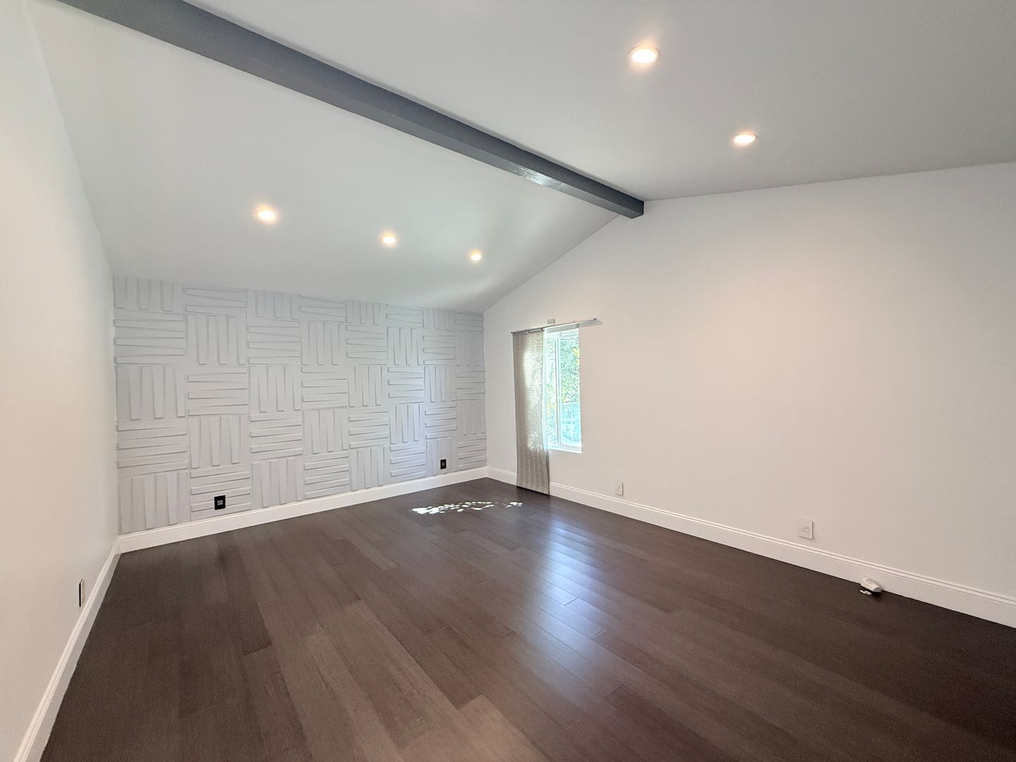 9354 Glory Ave 24 of 56