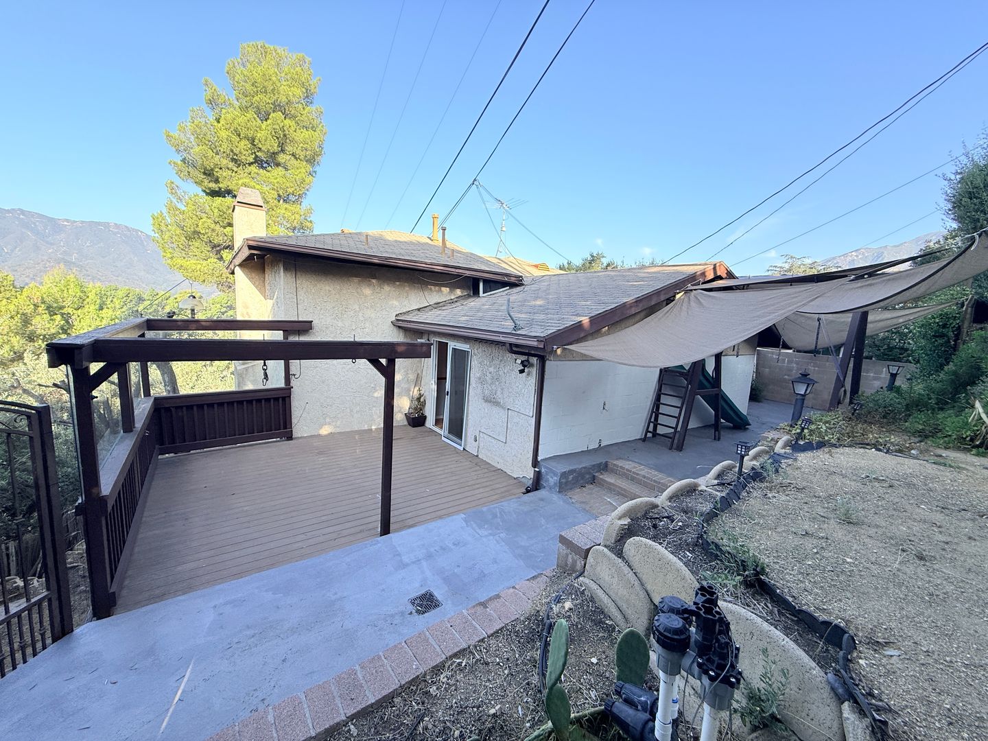 4242 Briggs Ave 35 of 42