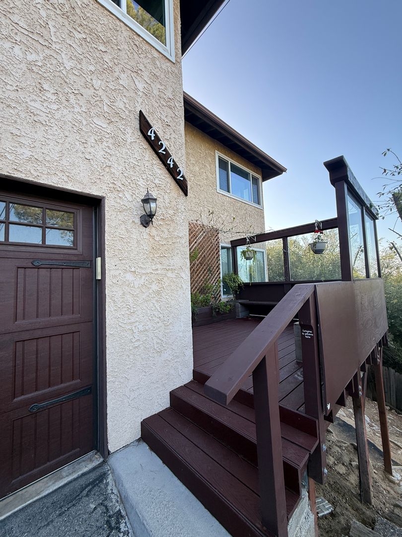 4242 Briggs Ave 2 of 8